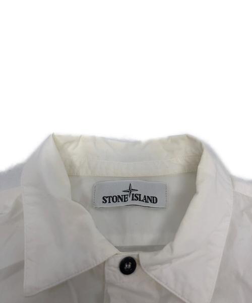 STONE ISLAND（ストーンアイランド）STONE ISLAND (ストーンアイランド) 刺繍ロゴ半袖シャツ/701512610 ホワイト サイズ:Sの古着・服飾アイテム