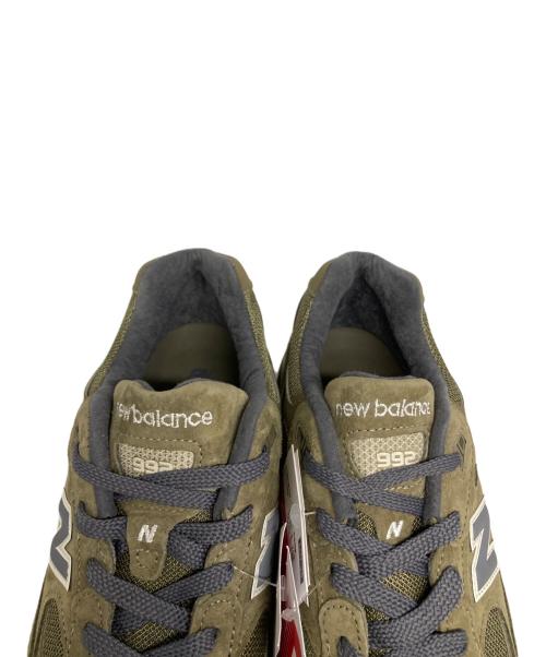 NEW BALANCE（ニューバランス）NEW BALANCE (ニューバランス) U992GL カーキ サイズ:US09/UK08(1/2)/EU42.5 未使用品の古着・服飾アイテム