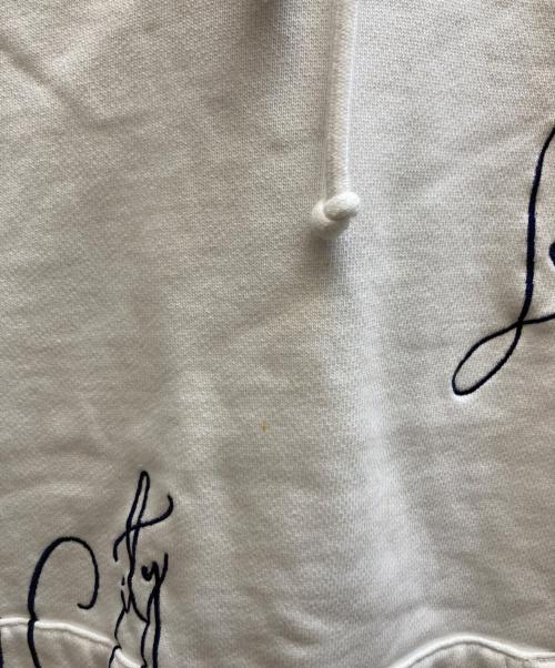 KITH（キス）KITH (キス) City Script Hoodie/KHM030347 ホワイト サイズ:Mの古着・服飾アイテム