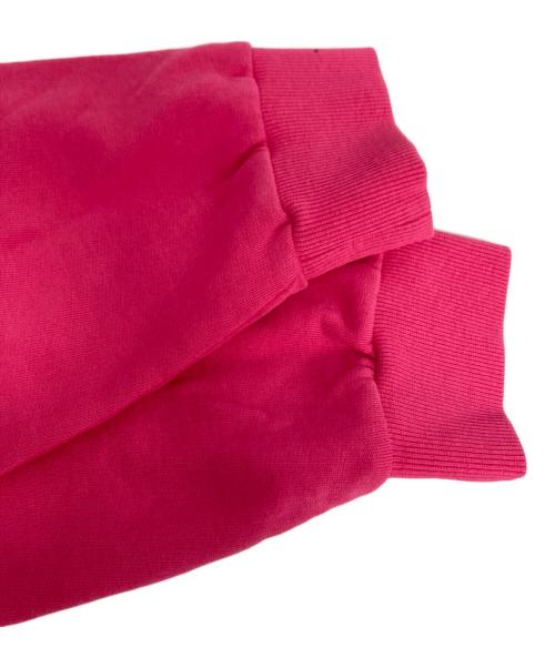 MM6 Maison Margiela（エムエムシックスメゾンマルジェラ）MM6 Maison Margiela (エムエムシックスメゾンマルジェラ) メタリックロゴスウェットシャツ / MM6S48U ピンク サイズ:16Yの古着・服飾アイテム