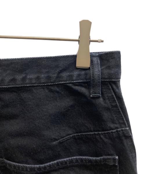 NVRFRGT（ネヴァーフォーゲット）NVRFRGT (ネヴァーフォーゲット) 3D TWISTED WIDE LEG JEANS/NF242P04A ブラック サイズ:1の古着・服飾アイテム