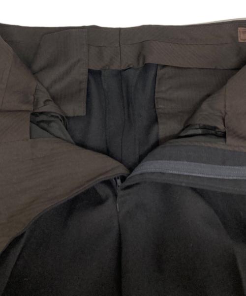 UNITED ARROWS TOKYO（ユナイテッドアローズトウキョウ）UNITED ARROWS TOKYO (ユナイテッドアローズトウキョウ) 山栄ポーラーソリッド3ボタンスーツ/1123-273-5593 ネイビー サイズ:48 未使用品の古着・服飾アイテム