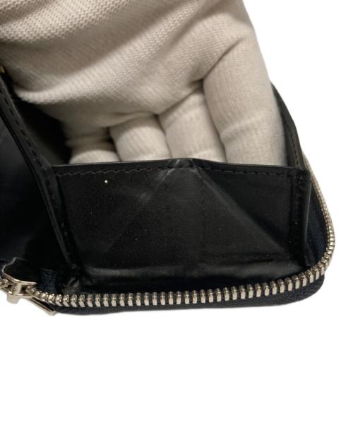 ITTI（イッチ）ITTI (イッチ) ラウンドファスナー財布 ブラックの古着・服飾アイテム