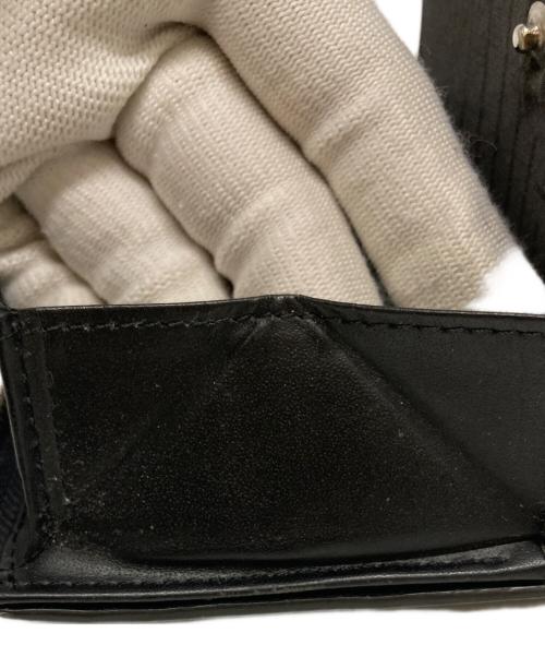 ITTI（イッチ）ITTI (イッチ) ラウンドファスナー財布 ブラックの古着・服飾アイテム