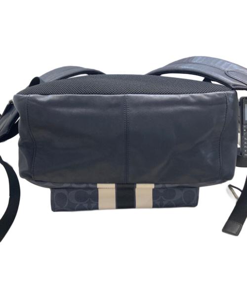 COACH（コーチ）COACH (コーチ) シグネチャーラインリュック/F72340 ネイビーの古着・服飾アイテム
