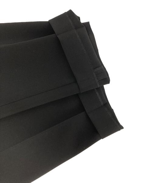 FOXEY NEWYORK（フォクシーニューヨーク）FOXEY NEWYORK (フォクシーニューヨーク) スラックス / 40558 ブラック サイズ:40の古着・服飾アイテム