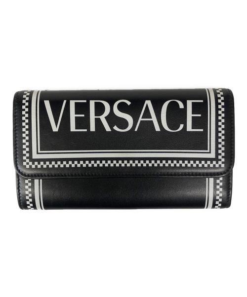 VERSACE（ヴェルサーチェ）VERSACE (ヴェルサーチェ) ロゴプリント長財布 ブラックの古着・服飾アイテム