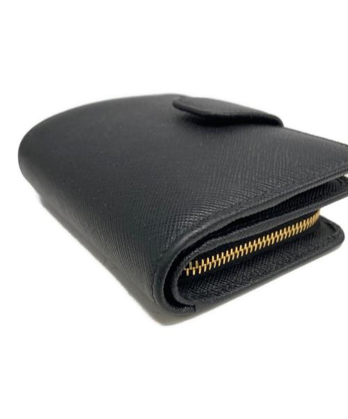 PRADA（プラダ）PRADA (プラダ) サフィアーノトライアングル財布/1ML018 ブラックの古着・服飾アイテム