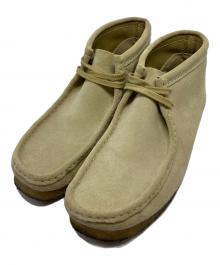 CLARKS（クラークス）の古着「ワラビーブーツ」｜ベージュ