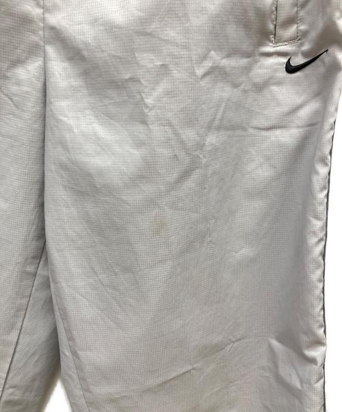 NIKE（ナイキ）NIKE (ナイキ) ナイロンパンツ グレー サイズ:Mの古着・服飾アイテム