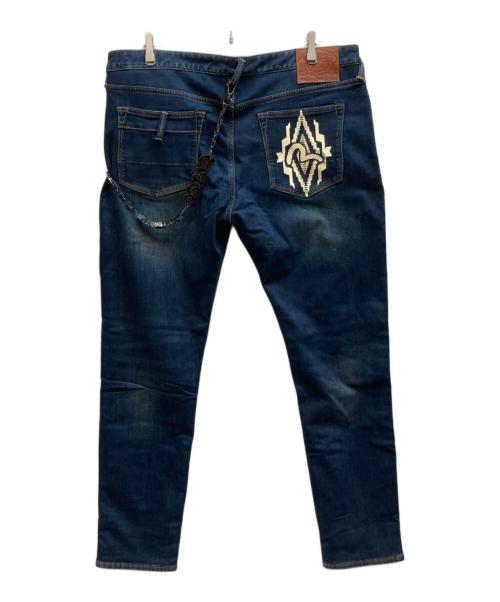EVISU（エヴィス）EVISU (エヴィス) ナバホスタイルタペストリーカモメプリントポケットキャロットフィットジーンズ/2EAHTM4JE104617DN インディゴ サイズ:36×34の古着・服飾アイテム