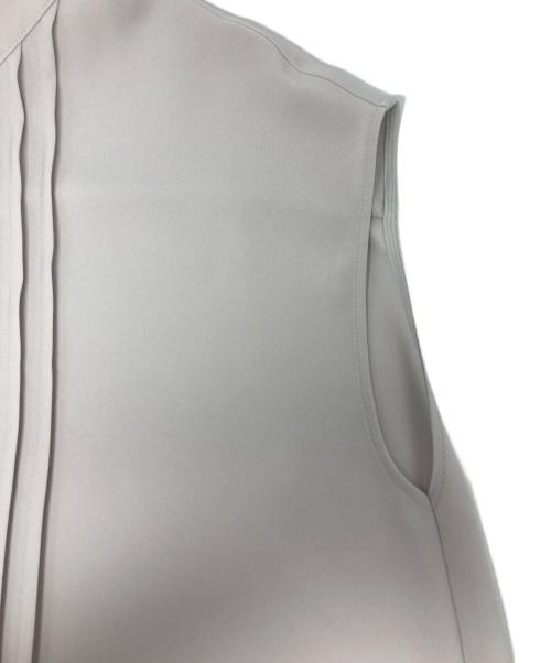 theory luxe（セオリーリュクス）theory luxe (セオリーリュクス) Marvine Lina Blouse/03-5208242 ベージュ サイズ:42 未使用品の古着・服飾アイテム