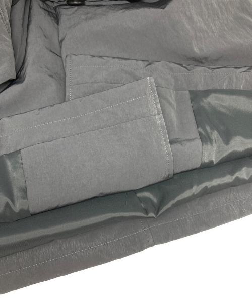 23区（ニジュウサンク）23区 (ニジュウサンク) LIMONTA ステンカラー ライトアウター / CMWWGW0414 グレー サイズ:44の古着・服飾アイテム