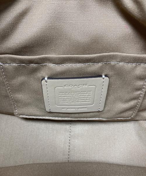 COACH（コーチ）COACH (コーチ) アリア ショルダー バッグ/CO996 ベージュ サイズ:-の古着・服飾アイテム