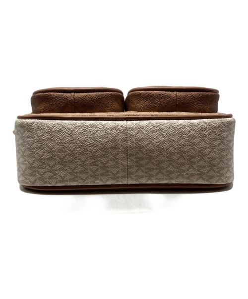 MICHAEL KORS（マイケル・コース）MICHAEL KORS (マイケル・コース) JET SET ITEM クロスボディ ウィズ テックアタッチ/35S5GTTC2B ベージュ サイズ:-の古着・服飾アイテム