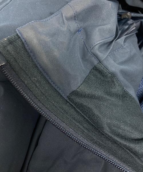 DESCENTE ALLTERRAIN（デザイント オルテライン）DESCENTE ALLTERRAIN (デザイント オルテライン) 水沢ダウンマウンテニア/DAMQGK30U ネイビー サイズ:Oの古着・服飾アイテム