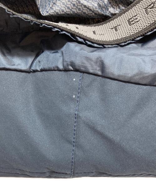 DESCENTE ALLTERRAIN（デザイント オルテライン）DESCENTE ALLTERRAIN (デザイント オルテライン) 水沢ダウンマウンテニア/DAMQGK30U ネイビー サイズ:Oの古着・服飾アイテム