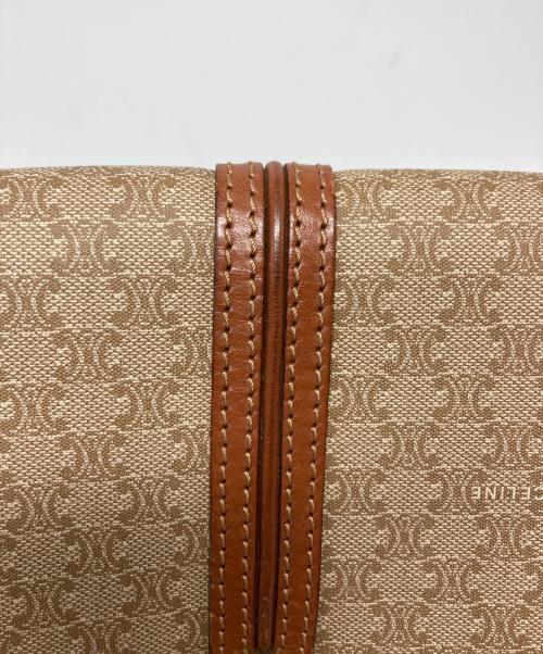 CELINE（セリーヌ）CELINE (セリーヌ) マカダムショルダーバッグ ブラウンの古着・服飾アイテム