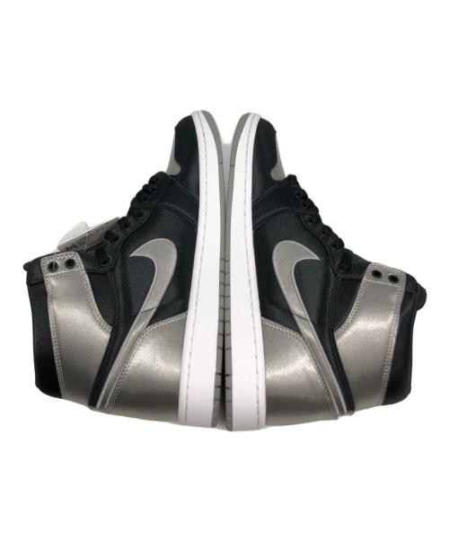 NIKE（ナイキ）NIKE (ナイキ) スニーカー/FD4810-010 シルバー×ブラック サイズ:UK8.5 未使用品の古着・服飾アイテム