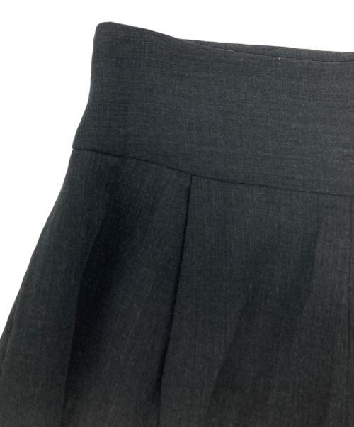 FOXEY（フォクシー）FOXEY (フォクシー) ワイドパンツ/Wide Gaucho/38212-APFN09K グレー サイズ:Mの古着・服飾アイテム
