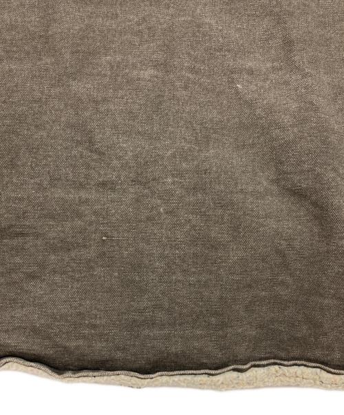 CarHartt（カーハート）CarHartt (カーハート) ダックベスト/V13TMB ブラウン サイズ:2XLの古着・服飾アイテム