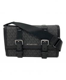 MICHAEL KORS（マイケル・コース）の古着「COOPER トランク クロスボディ/37F5LCOM10」｜ブラック