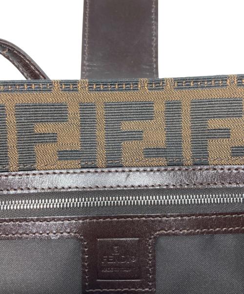 FENDI（フェンディ）FENDI (フェンディ) ズッカ柄ハンドバッグ/09158081001 ブラウン サイズ:-の古着・服飾アイテム