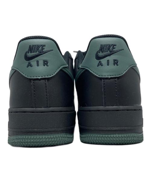NIKE（ナイキ）NIKE (ナイキ) エア フォース 1 '07 / FJ4146-001 ブラック サイズ:US 10.5の古着・服飾アイテム