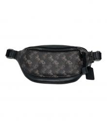 COACH（コーチ）の古着「ボディバッグ / F83411」｜ブラック