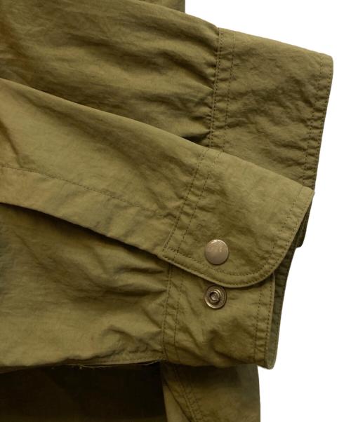 CMF OUTDOOR GARMENT（コンフィーアウトドアガーメント）CMF OUTDOOR GARMENT (コンフィーアウトドアガーメント) WIND BREAKER SHIRTS オリーブ サイズ:Mの古着・服飾アイテム