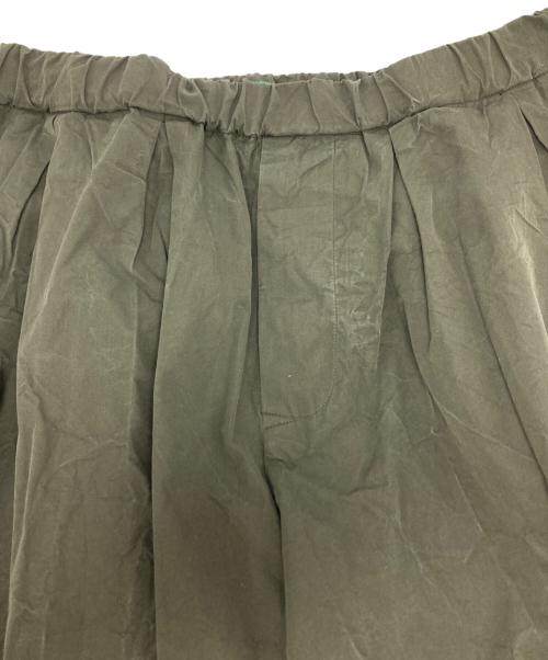 CASEY CASEY（ケーシーケーシー）CASEY CASEY (ケーシーケーシー) PLEAT PANT / 20HP180 オリーブ サイズ:Sの古着・服飾アイテム