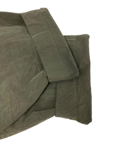 CASEY CASEY（ケーシーケーシー）CASEY CASEY (ケーシーケーシー) PLEAT PANT / 20HP180 オリーブ サイズ:Sの古着・服飾アイテム