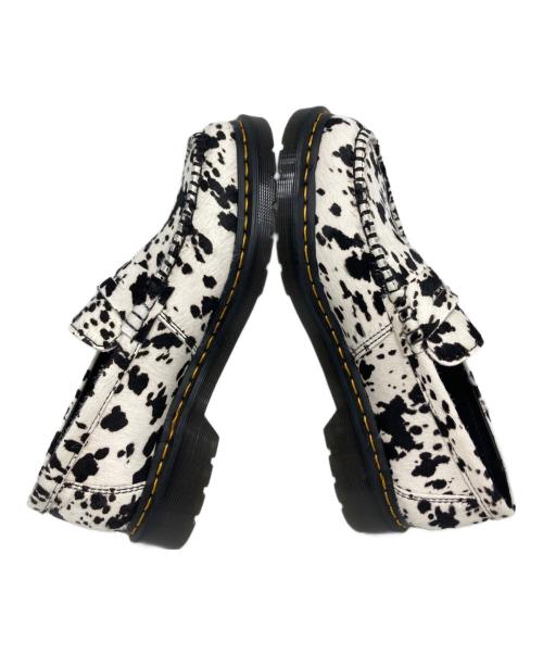 Dr.Martens（ドクターマーチン）Dr.Martens (ドクターマーチン) PENTON ローファーシューズ ホワイト×ブラック サイズ:UK8の古着・服飾アイテム