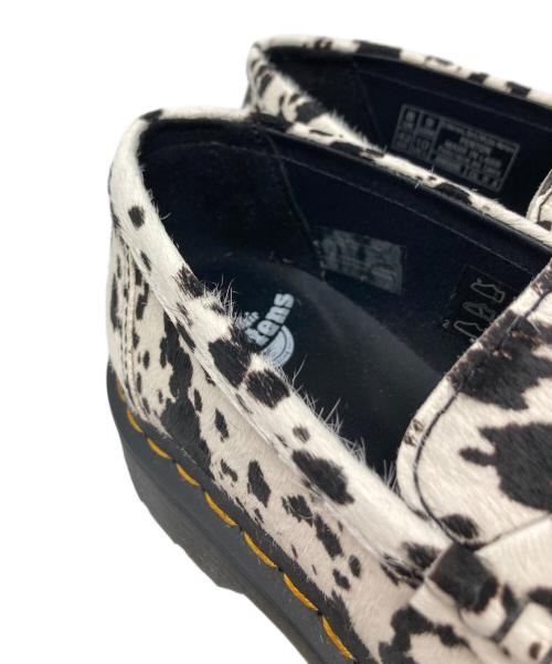 Dr.Martens（ドクターマーチン）Dr.Martens (ドクターマーチン) PENTON ローファーシューズ ホワイト×ブラック サイズ:UK8の古着・服飾アイテム