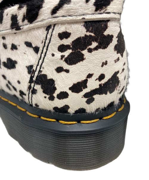 Dr.Martens（ドクターマーチン）Dr.Martens (ドクターマーチン) PENTON ローファーシューズ ホワイト×ブラック サイズ:UK8の古着・服飾アイテム