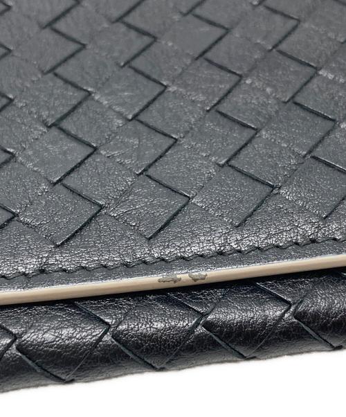 BOTTEGA VENETA（ボッテガベネタ）BOTTEGA VENETA (ボッテガベネタ) イントレチャート2つ折り長財布 ブラックの古着・服飾アイテム