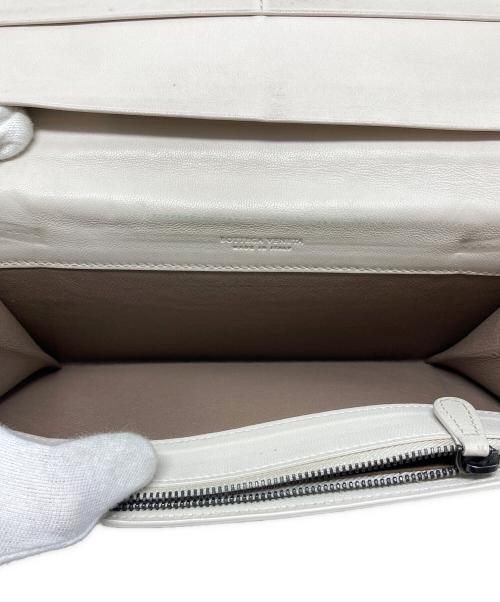 BOTTEGA VENETA（ボッテガベネタ）BOTTEGA VENETA (ボッテガベネタ) イントレチャート2つ折り長財布 ブラックの古着・服飾アイテム