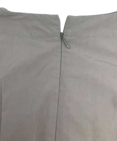 'S Max Mara（エスマックスマーラ）'S Max Mara (エスマックスマーラ) ウエストギャザー半袖ワンピース/922611996 グレー サイズ:38の古着・服飾アイテム