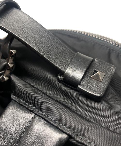 VALENTINO GARAVANI（ヴァレンティノ・ガラヴァーニ）VALENTINO GARAVANI (ヴァレンティノ・ガラヴァーニ) ウルフモチーフバックパック / BS-340NWL0 ブラックの古着・服飾アイテム