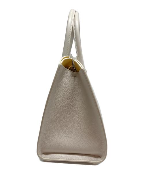 FURLA（フルラ）FURLA (フルラ) Genesi トートバッグ ホワイト サイズ:‐の古着・服飾アイテム
