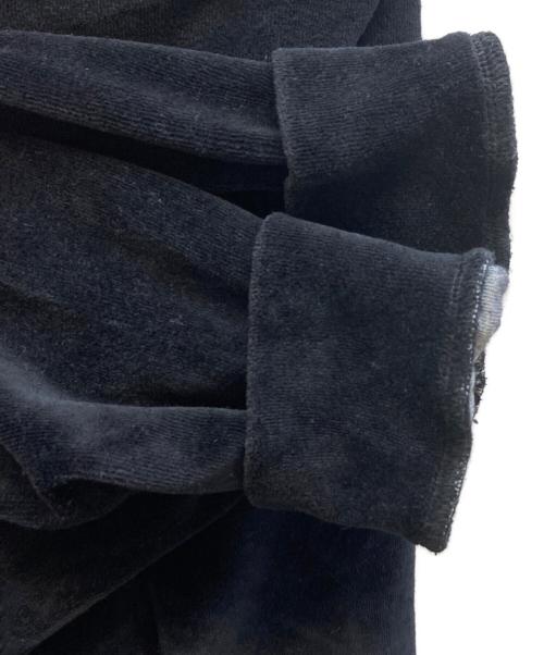 DIESEL（ディーゼル）DIESEL (ディーゼル) ROX-OUT-1 RDBEK / スリットVネックプルオーバーパーカー / A17218 グレー サイズ:XSの古着・服飾アイテム