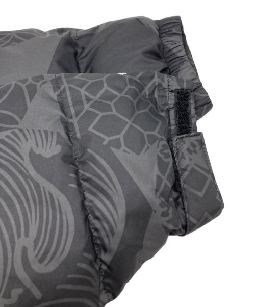 THE NORTH FACE（ザ ノース フェイス）THE NORTH FACE (ザ ノース フェイス) PRINTED 1996 RETRO NUPTSE JACKET ブラック サイズ:Mの古着・服飾アイテム