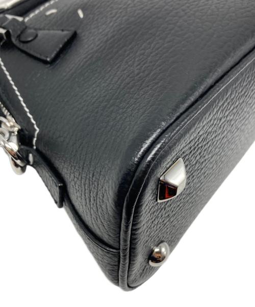 Maison Margiela（メゾンマルジェラ）Maison Margiela (メゾンマルジェラ) 5ACマイクロショルダーバッグ / S56WG0081 ブラックの古着・服飾アイテム