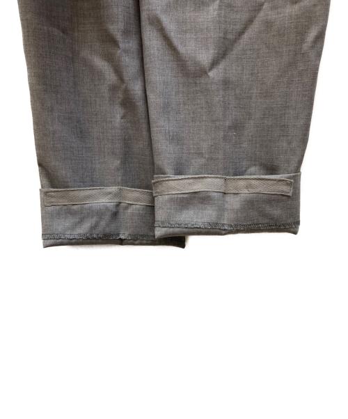 INCOTEX（インコテックス）INCOTEX (インコテックス) SLIM FIT SUPER100'sウールトロピカルソリッド1プリーツテーパードパンツ / 002X1 グレー サイズ:44の古着・服飾アイテム