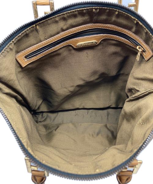 FENDI（フェンディ）FENDI (フェンディ) ズッカ柄トートバッグ / 26421 ブラウンの古着・服飾アイテム