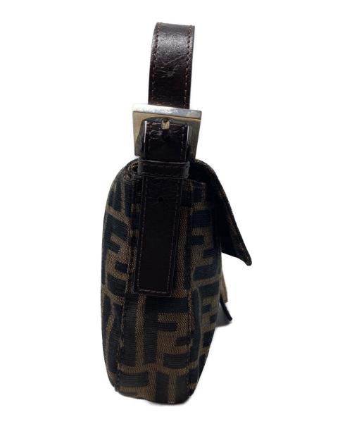 FENDI（フェンディ）FENDI (フェンディ) ズッカ柄ショルダーバッグ ブラウンの古着・服飾アイテム