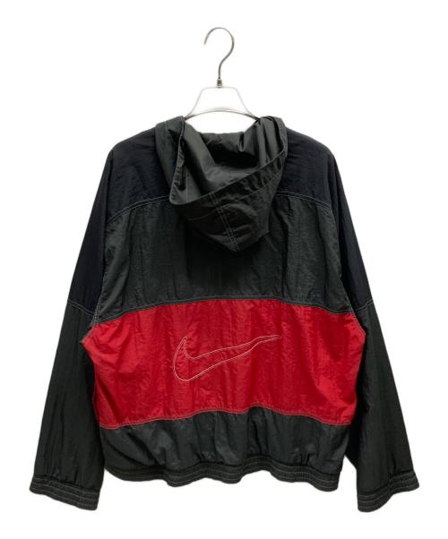 NIKE（ナイキ）NIKE (ナイキ) ナイロンジャケット ブラック サイズ:Mの古着・服飾アイテム