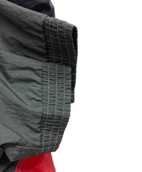 NIKE（ナイキ）NIKE (ナイキ) ナイロンジャケット ブラック サイズ:Mの古着・服飾アイテム