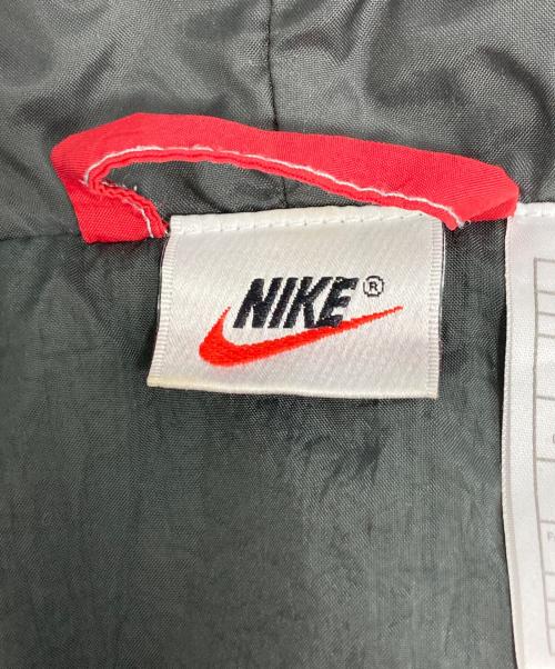NIKE（ナイキ）NIKE (ナイキ) ナイロンジャケット ブラック サイズ:Mの古着・服飾アイテム