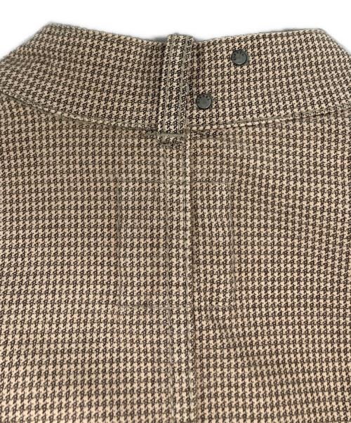 DIESEL（ディーゼル）DIESEL (ディーゼル) ジップアップジャケット ベージュ サイズ:XLの古着・服飾アイテム
